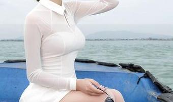 听说观看“爱丝”的街头小秘书会产生深度思考？