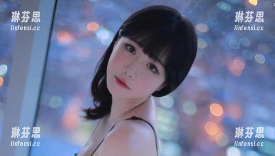 Addielyn(에디린)现身，黑衣少女的图包令我停不下来，福利必抢！