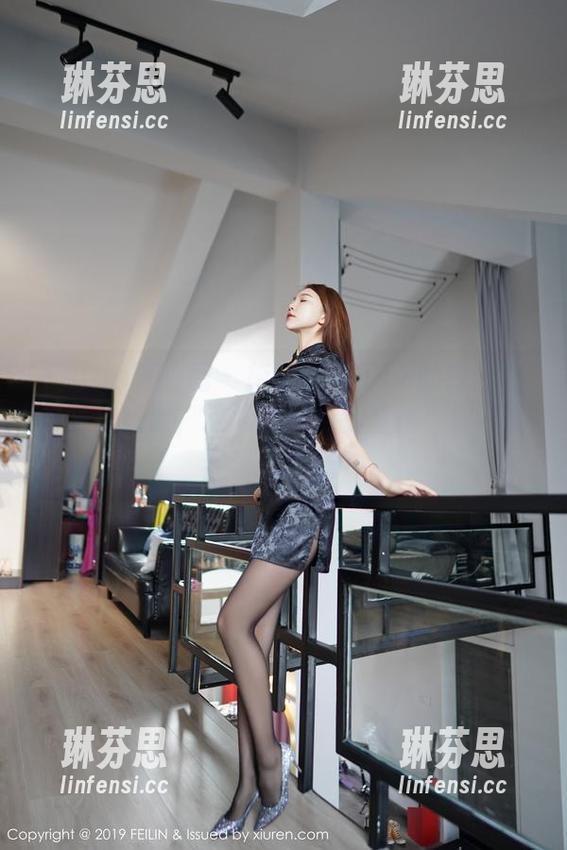 Feilin嗲囡囡 - 施忆佳KITTY的白丝图包免费获取，这难道是推新套路？要不要我再捧个场？