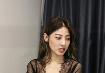 G.su(全智秀)的美图合集：LEEHEEEXPRESS-LEHF，白天不懂夜的黑，晚上不懂美的……！