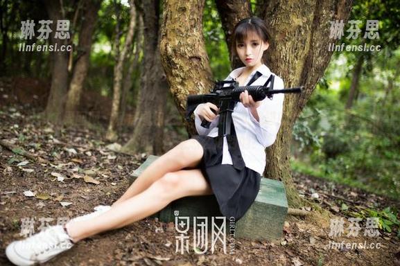 GIRLT果团网 - 私房图包全开，little贝壳喵的女神气质让我想问：你是怎么做到的？