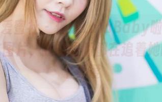 IMiss爱蜜社 – 偶遇LalaBaby啦啦的皮衣：这图片，我的眼睛都在追着她的每一个角度