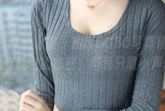 MyGirl美媛馆 – 熊吖BOBO写真精选，貌似有颜色的秘密，但我只敢小声说。