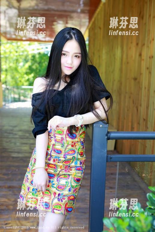 QingDouKe青豆客 - 星空下的绮里嘉Ula，图库中的女王范是哪里来的自信！