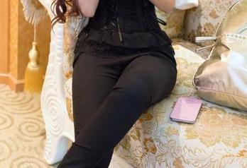 TuiGirl推女郎 – 这组赵惟依的泳装图片，精选到让人忍不住多看几眼，哎呀。