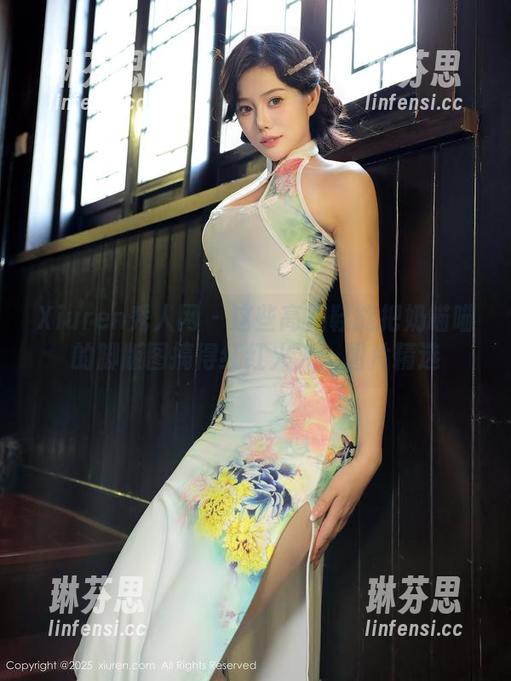 Xiuren秀人网 - 这些高跟鞋能把奶喵喵的脚版图搞得红红火火：图片精选