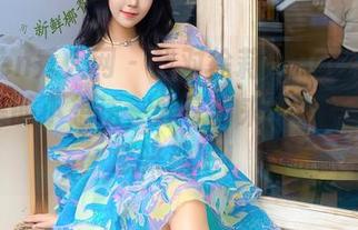 Xiuren秀人网 – 我对徐莉芝Botty连衣裙图集的小想法，分享出来，也许会有人感兴趣吧！