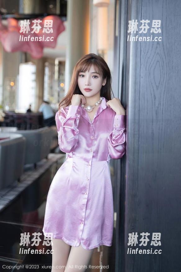 Xiuren秀人网 - 审美还是趣味？林昔予yorki的连体衣摄影让我觉得...