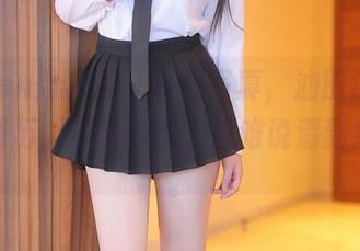 Xiuren秀人网 – 在线写真，油田溪溪的泳池游历，若隐若现，很难说清到底是啥。