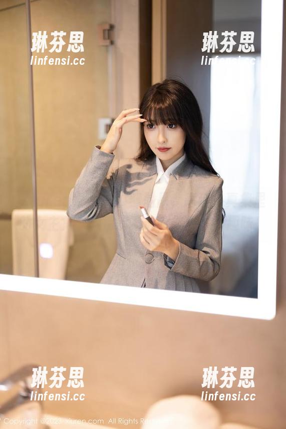 Xiuren秀人网 - 邹晶晶，高清写真集里的女主角，剧情的不确定性增添了趣味！