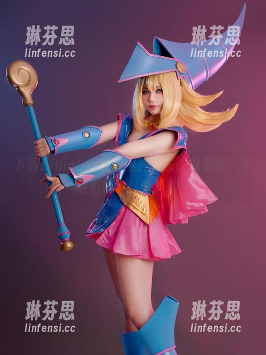 下载ZinieQ的清纯照片，偷偷收藏吧，不然后悔可就晚了哦～