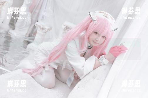 asagiriai(爱ちゃん)的内衣美图，壁纸待选，快来为你的墙面饲养点儿新鲜感！