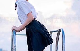 想让眼睛开心?kitaro绮太郎的美脚合集等你来翻阅!