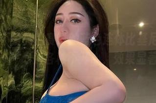 微密圈 – 不爱笑的赛琳的蓝色连体比基尼写真集更新——专治各种不开心，效果显著！