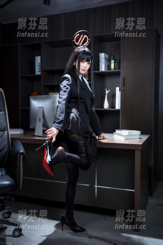 原图直击：九柒喵的兔女郎，总让我想起了一部神奇的动画片……