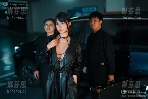 把福利和黑丝结合得如此完美，是亚马逊鲶鱼的独特天赋吧？