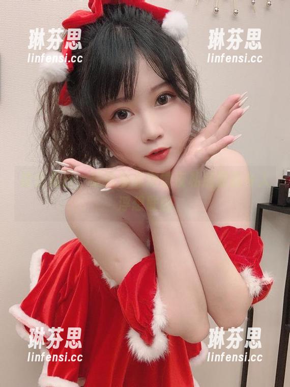拨云见日，依依超级懒雪夜私房原图令人浮想联翩