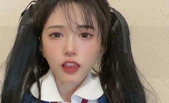看！倦倦喵的职业装，这图得点赞吗？原图在这儿