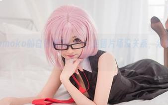 南桃Momoko的白色制服cos,走错片场没关系,分享你我的喜好吧!