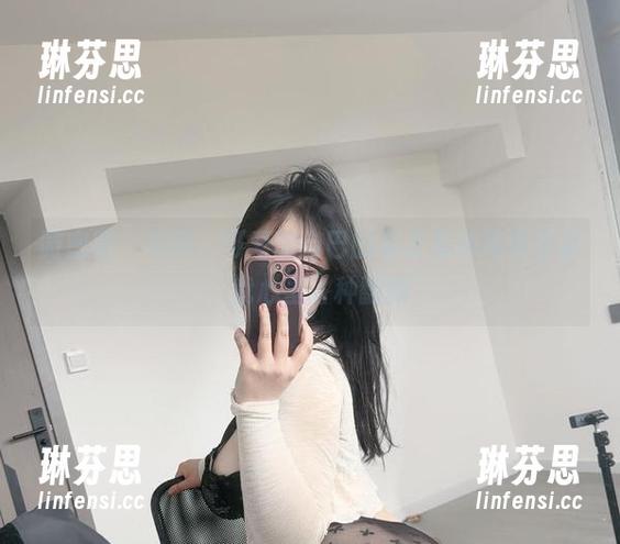 微密圈 - 完蛋，可爱的肉巴的男友视角写真分享讓我心里各种翻腾