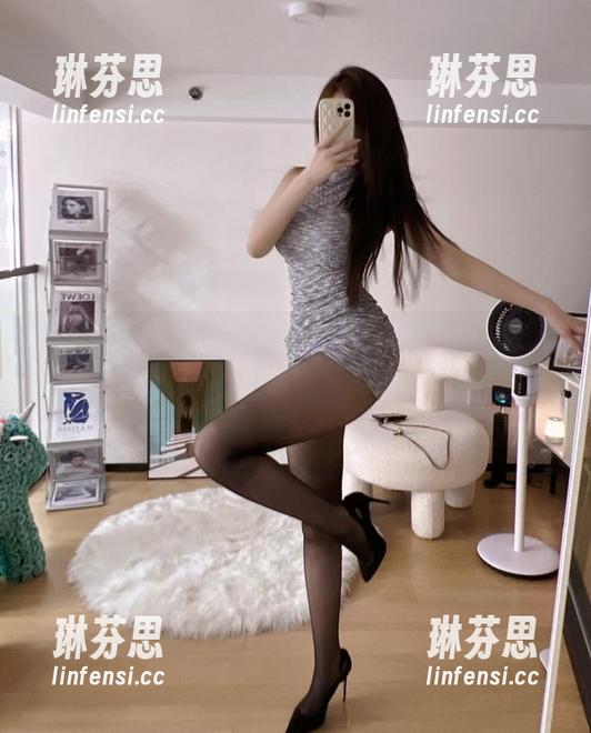 微密圈 - 周妍希，这波JK美图合集能不能再多一点？