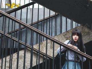 嘎潼你这透明写真，精选也得有个明了的说法吧！