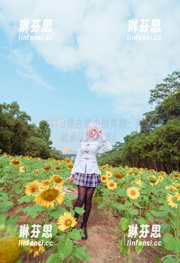 塔塔_Lo1iTa黑白眼中的真相：网盘都不敢承认的写真！