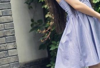 头条女神 – 原图分享：神琦泽步化身秘书，活脱脱一幅“职场偶像剧”的画面啊！