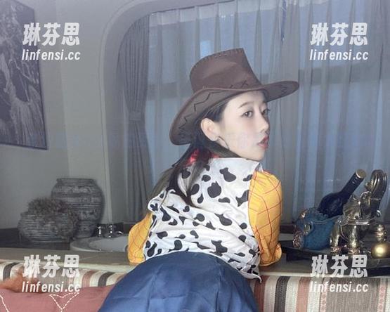 奈汐酱Nice私拍资源，圣诞快乐你是不是过得太随意了？