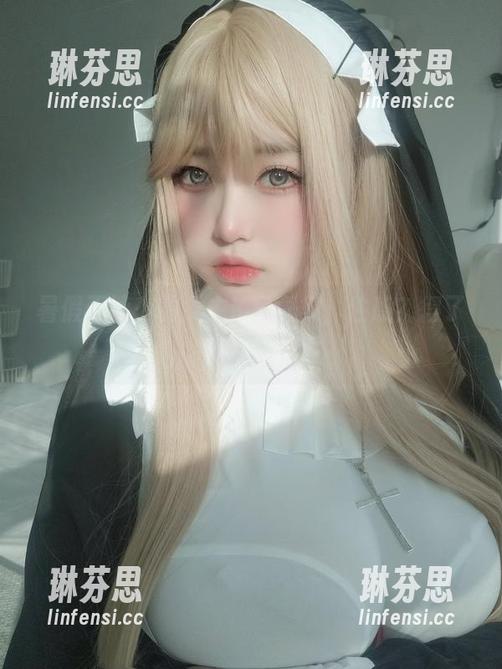 暑假不能少的女主K写真集，性感？得了，我愿意下载！