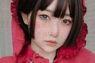图包承包了！女主K的瑜伽服不仅要能练，还要够养眼，太强了吧？