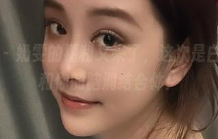 微密圈 – 奶雯的福利又来了，这次是白色蕾丝和你的脑洞结合体！