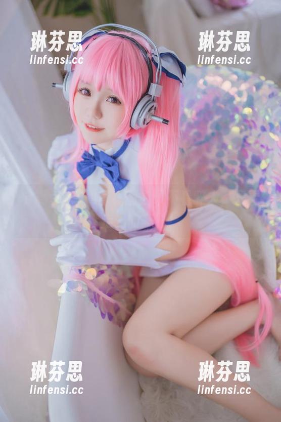 宅夏yoko的写真图集：不看醉人，只看走光的美脚！