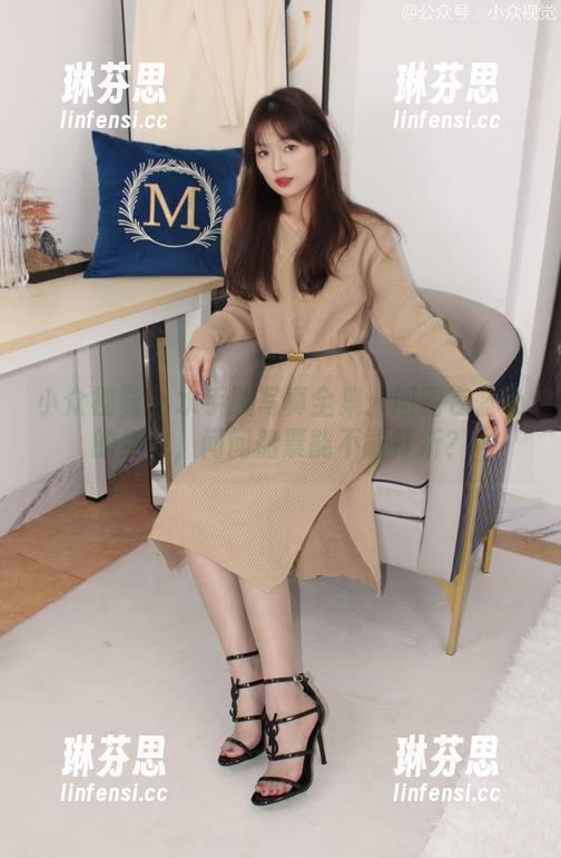 小众视觉 - 水手服写真全集：圆圆在蓝色的梦中，问问船票能不能打折？