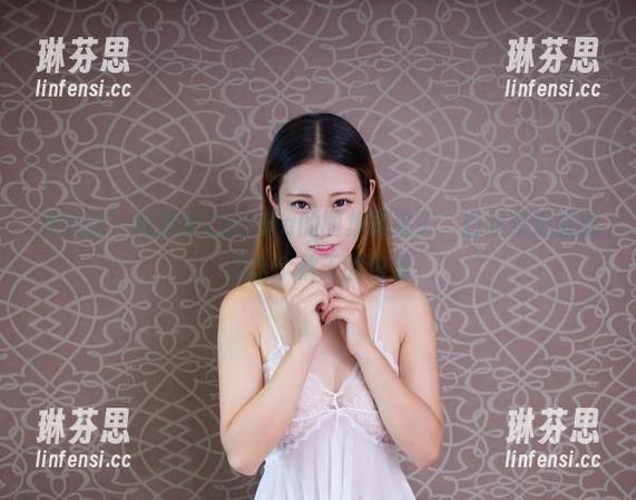 尤物馆 - 陆萱萱Cecilia的图集要来了，白丝精选成就了这个秋天的浪漫