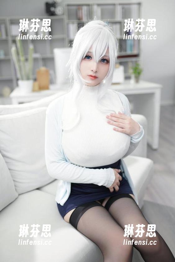 幼爱youmeko的白裙，免费写真里的小巧思，太意外了吧