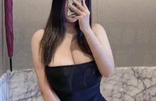 微密圈 – 在是可馨耶的油亮曲线合集中下载畅游，今天就让自己“辣”起来吧！