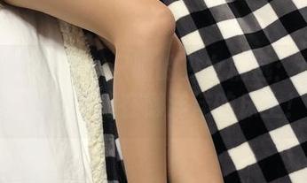 微密圈 – 梦里一只喵的少女精选：小可爱们，快来瘫在懒洋洋的床上！
