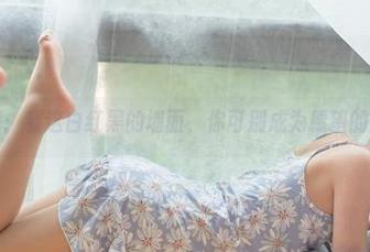 森萝财团：看这白红黑的墙面，你可别成为愿望的牺牲品。
