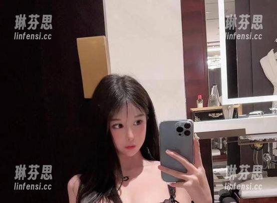 微密圈 - 沈汝凡超哇塞皮衣图库：为了成为街头最酷的那一抹，快来下载！