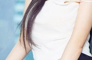 爱尤物 – 每一张李允儿的粉色套图，都在刺激我内心的少女梦啊！