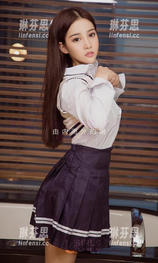 爱尤物 - 学妹不只在课堂，白亦ada的定制写真来啦！