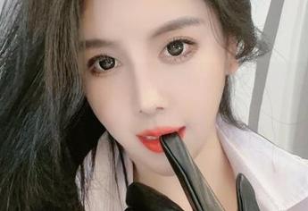 微密圈 – 警告！猪小七少女写真精选，甜得令人发腻哦。