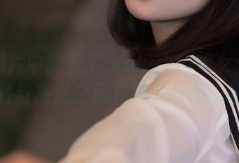 全套图片中的玉汇 kokuhui修女:似乎宗教与叛逆之间只隔了一层面纱。