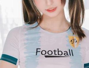 神乐坂真冬的高清馒头雪糕合集，能不能不让人想多了…