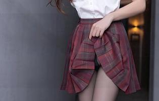 秀人网 – 为了这些棉袜，我愿意牺牲我的午后——AngelaLee李玲高清图册真香！