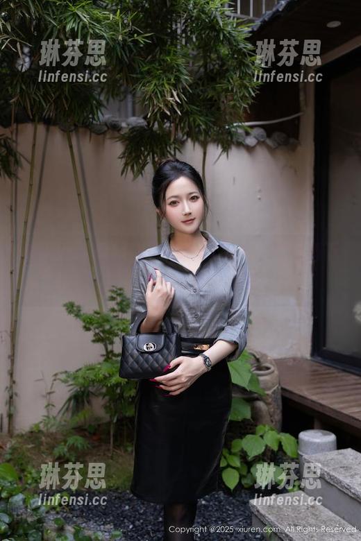 秀人网 - 厨娘翻转剧，Egg尤妮丝高清下载，餐桌上飞舞的厨房激情！