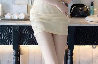 秀人网 – 写真里的周慕汐和服，竟然隐藏了一点小情趣？