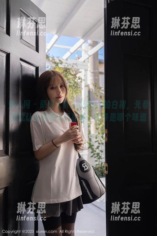 秀人网 - 原图大赏：白芷yy的白裙，光看图就让我想到夏日甜品，好奇是哪个味道？