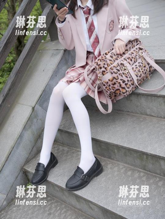 紧急企划 - 观林书辞，私房可爱好像开了个小派对，我却只是粉丝。